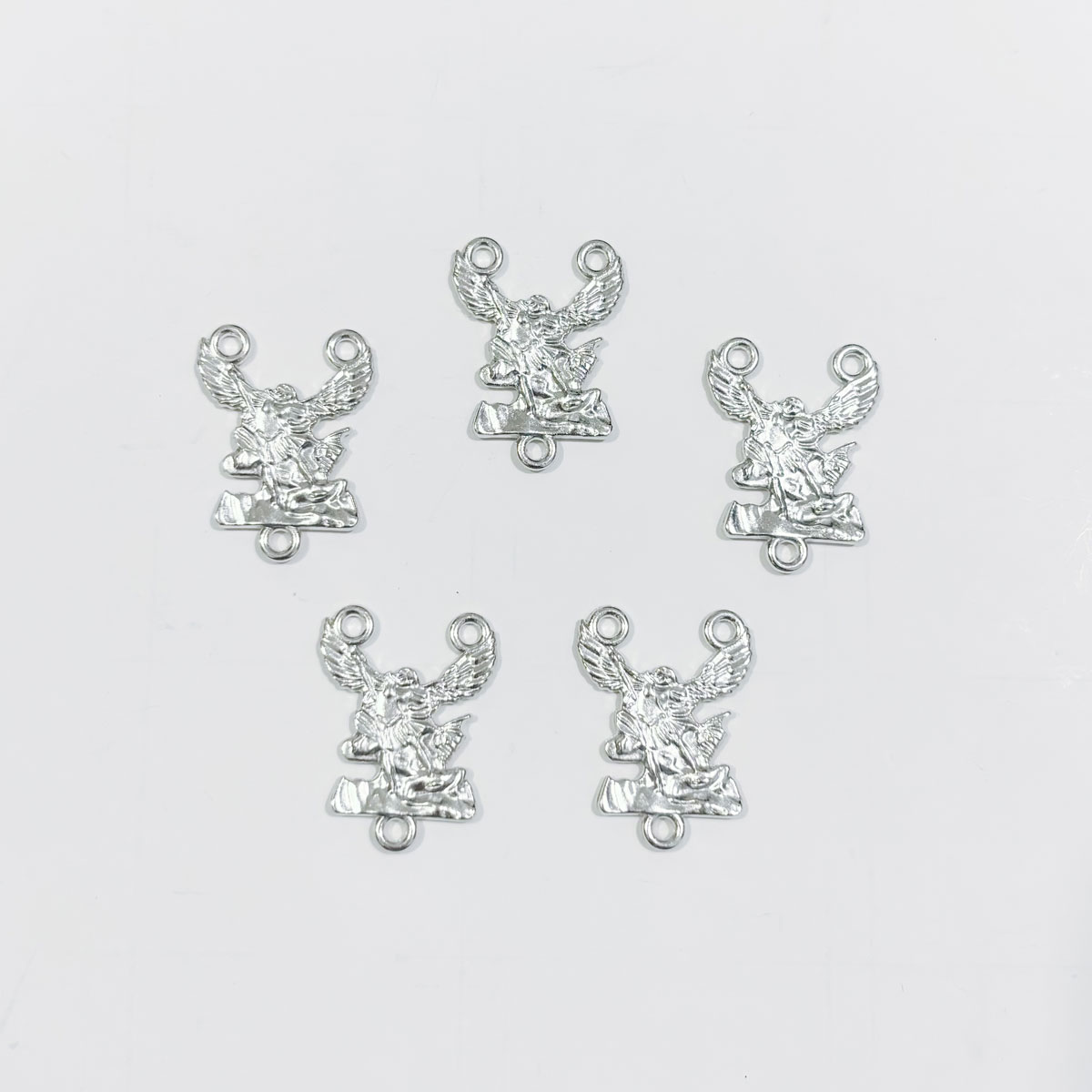 20Pcs St Michael Charms, Silve - đánh giá và giá Jewelry Making Michaels