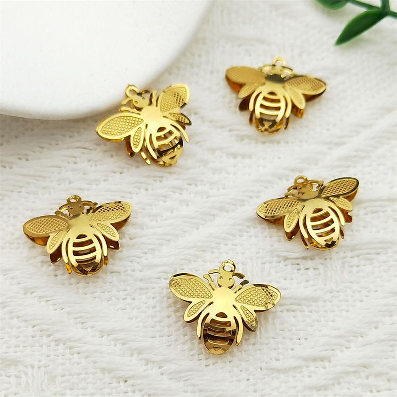 5PCS Archangel St.Michael Prot - đánh giá và giá Jewelry Making Michaels